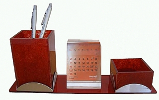 KIT ESCRITRIO ACRLICO E ALUMNIO RECICLADO